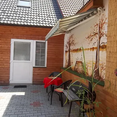 Fialka Apartment