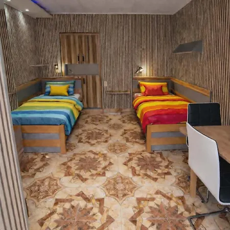 Fialka Apartment *