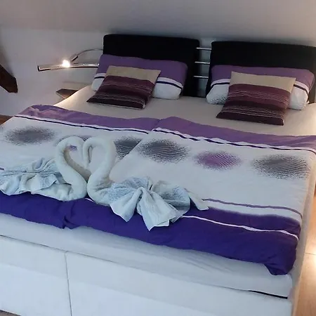 Apartmán Fialka *